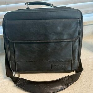 Leather Air Targus Briefcase